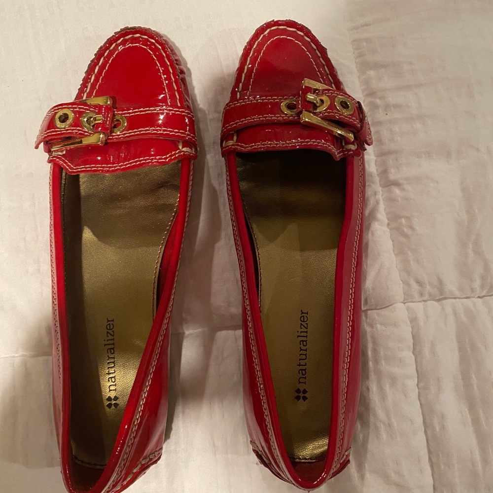 Naturalizer Red Patent shoes